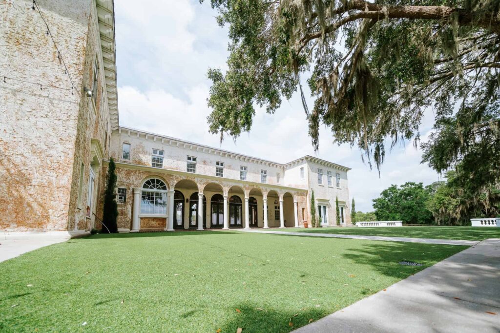 Different views of Bella Cosa's back patio area